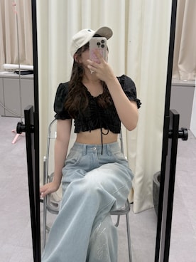 「continuer de NICE CLAUP(コンティニューデナイスクラップ)のフリルビキニセパレート水着セット(水着、ブラック系)」を使った、ちぴさん(レディース・158cm)の春コーディネート