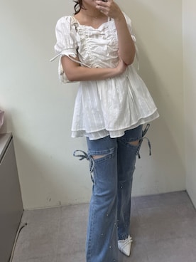 「continuer de NICE CLAUP(コンティニューデナイスクラップ)の1枚で完成する主役ブラウス、ドロストリボンチュニック(シャツ/ブラウス、ホワイト系)」を使った、ちぴさん(レディース・158cm)の春コーディネート