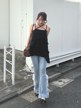 「continuer de NICE CLAUP(コンティニューデナイスクラップ)の圧倒的な美脚・脚長効果を叶える、レースアップフレアデニムパンツ(デニムパンツ、ブルー系)」を使った、ちぴさん(レディース・158cm)の夏コーディネート