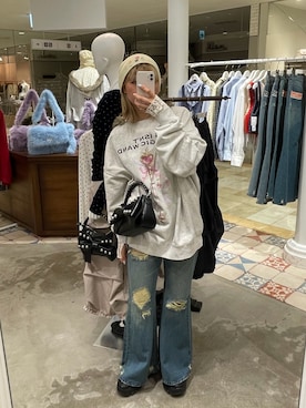 小笠原聖梨那さんのコーディネート