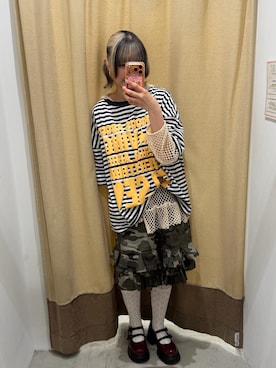 「CIAOPANIC（チャオパニック）のスーパーBIGボーダーロゴTee（Tシャツ/カットソー、イエロー系）」を使った、小笠原聖梨那さん（レディース・160cm）の春コーディネート