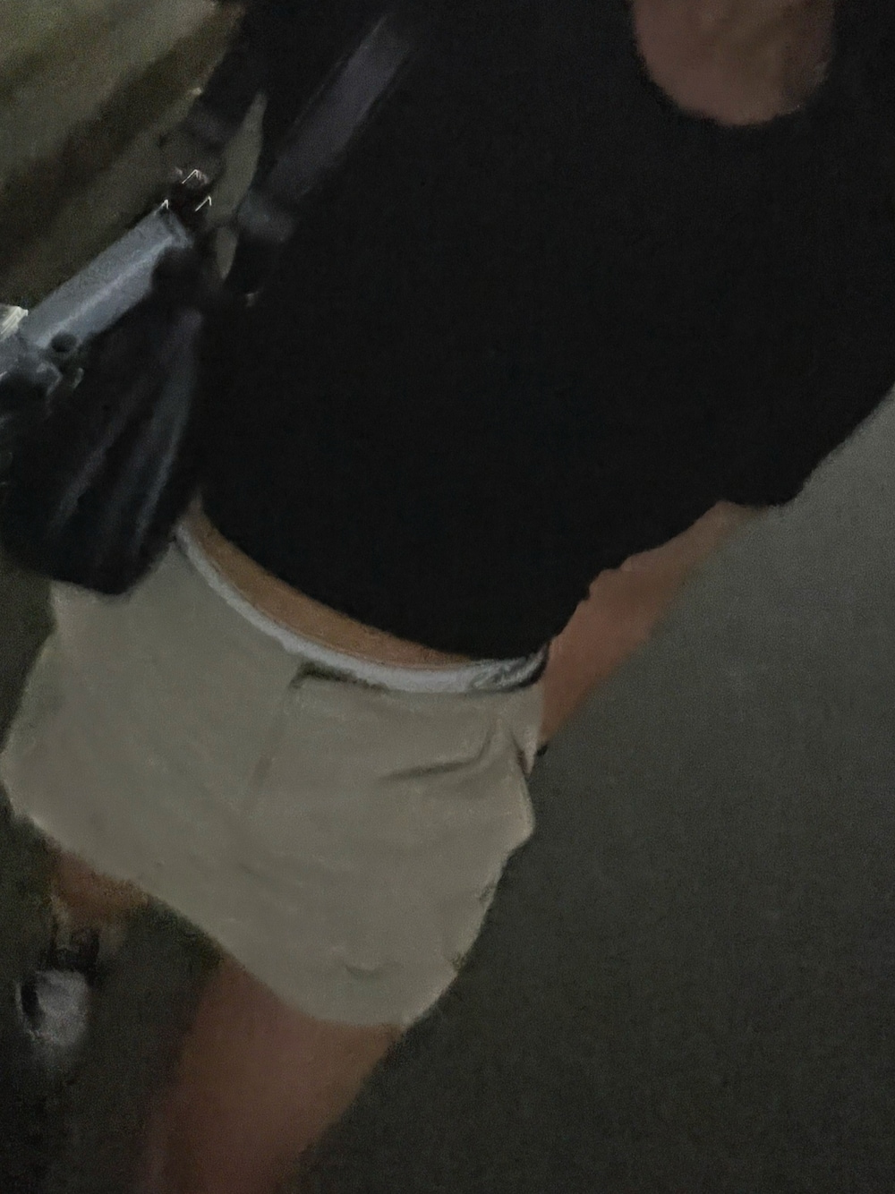 「ZARAのアイテム（Tシャツ/カットソー、ブラック系）」を使った、 ゆいまる。さん（骨格ストレート・レディース・162cm）の夏コーディネートの1枚目の写真