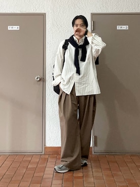 「soerte（ソエルテ）のアイテム（スラックス）」を使った、プチプラのじゅんpuchipurajunさん（メンズ・177cm）の秋コーディネート