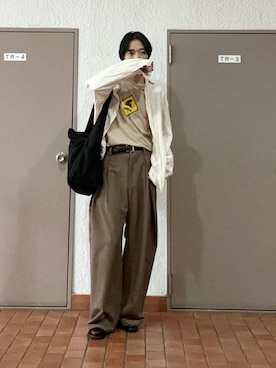 「soerte（ソエルテ）のアイテム（スラックス）」を使った、プチプラのじゅんpuchipurajunさん（メンズ・177cm）の夏コーディネート