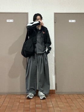 「soerte（ソエルテ）のアイテム（スラックス）」を使った、プチプラのじゅんpuchipurajunさん（メンズ・177cm）の春コーディネート