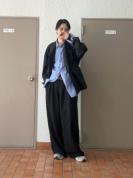 「アイテム（スラックス、ブラック系）」を使った、プチプラのじゅんpuchipurajunさん（メンズ・177cm）の秋コーディネート