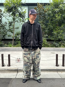 「WHITELAND（ホワイトランド）のアイテム（パンツ）」を使った、YUITOさん（メンズ・170cm）の春コーディネート