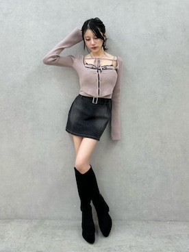 「アイテム（デニムスカート）」を使った、NANAKOさん（レディース・153cm）の秋コーディネート