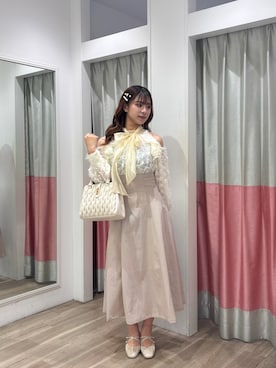 「MAJESTIC LEGON（マジェスティックレゴン）のアイテム」を使った、ひなさん（レディース・161cm）の秋コーディネート