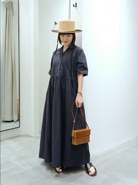 「かぐれ（カグレ）のオープンカラーシャツワンピース（ワンピース、ブルー系）」を使った、トダカさん（レディース・160cm）の夏コーディネート