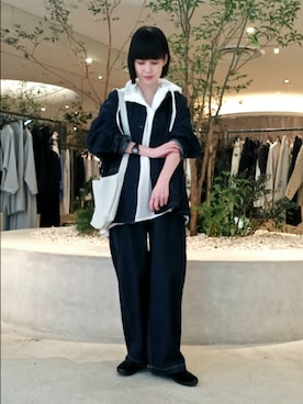 「アイテム（カバーオール）」を使った、トダカさん（レディース・160cm）の秋コーディネート