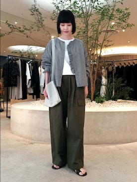 「かぐれ（カグレ）のユーティリティーイージーパンツ（その他パンツ）」を使った、トダカさん（レディース・160cm）の夏コーディネート