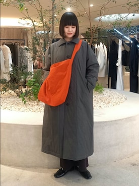 「冬の注目アウター」｜「アイテム（その他アウター）」を使った、トダカさん（レディース・160cm）の秋コーディネート
