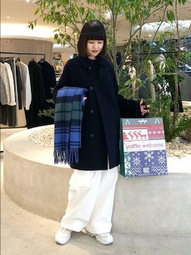 「アイテム（ピーコート）」を使った、トダカさん（レディース・160cm）の秋コーディネート