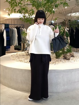 「アイテム（雑貨/ホビー）」を使った、トダカさん（レディース・160cm）の秋コーディネート