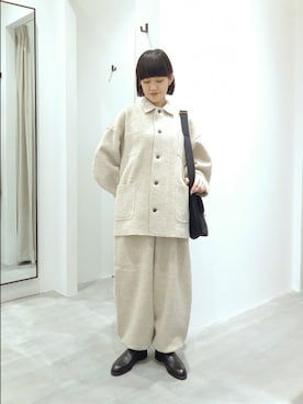 「アイテム（カバーオール）」を使った、トダカさん（レディース・160cm）の秋コーディネート
