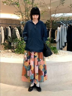 「アイテム（雑貨/ホビー）」を使った、トダカさん（レディース・160cm）の秋コーディネート