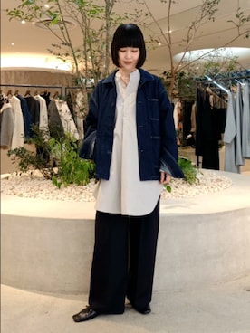 「アイテム（カバーオール）」を使った、トダカさん（レディース・160cm）の秋コーディネート