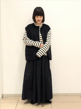 「かぐれ（カグレ）のアイテム（スカート）」を使った、トダカさん（レディース・160cm）の秋コーディネート