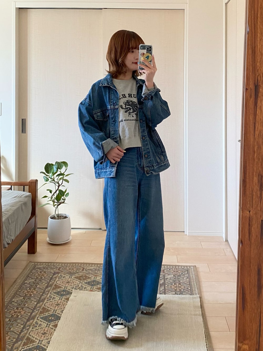 デニムフレアジャケット 木村 星南（せな）｜Levi'sのデニムジャケットを使ったコーディネート