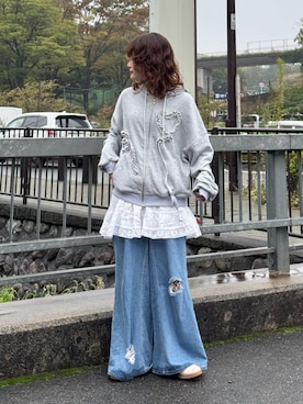 「アイテム（パーカー）」を使った、木村 星南（せな）さん（レディース・162cm）の秋コーディネート