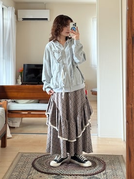 「アイテム（スカート）」を使った、木村 星南（せな）さん（レディース・162cm・20代）の秋コーディネート