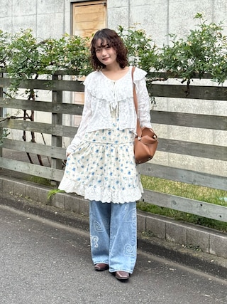 「Lutim by u(ルチバイユー)のInside multi-pocket shoulder bag / インサイドマルチポケットショルダーバック(ショルダーバッグ)」を使った、木村 星南(せな)さん(レディース・162cm)の春コーディネート