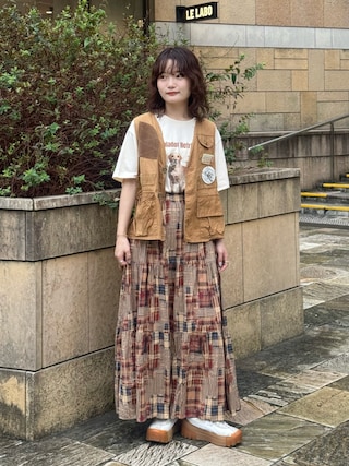 「eLur（エラー）の【eLur】ドッグプリントTシャツ（Tシャツ/カットソー）」を使った、木村 星南（せな）さん（レディース・162cm）の夏コーディネート