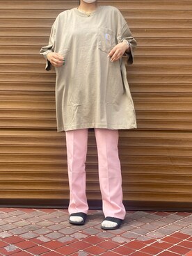 「Carhartt（カーハート）のcarhartt(カーハート) ビッグシルエット ポケット半袖 ロゴ Tシャツ Workwear Pocket 1/2 Sleeve T-Shirts（Tシャツ/カットソー、ベージュ系）」を使った、yuriさん（レディース・160cm）の夏コーディネート