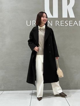 「アイテム（チェスターコート、グリーン系）」を使った、karinさん（レディース・155cm）の冬コーディネート