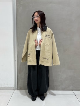 「アイテム（カバーオール、ベージュ系）」を使った、karinさん（レディース・155cm）の秋コーディネート