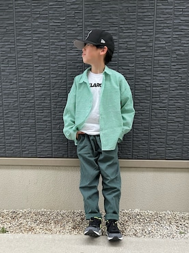 「アイテム（トップス）」を使った、kanaさん（キッズ・137cm）の春コーディネート