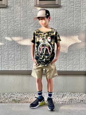 「A BATHING APE（アベイシングエイプ）の1ST CAMO SHARK TEE L（Tシャツ/カットソー）」を使った、kanaさん（キッズ・142cm）の夏コーディネート
