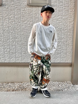 「XLARGE（エクストララージ）のアイテム」を使った、kanaさん（キッズ・144cm）の春コーディネート