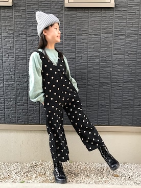 「レースアップシューズ」｜「アイテム（オールインワン・サロペット）」を使った、kanaさん（キッズ・145cm）の春コーディネート