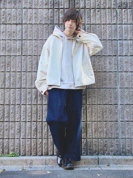 「JUNRED（ジュンレッド）のアイテム（パーカー）」を使った、桜江しゅう さん（メンズ・180cm）の春コーディネート