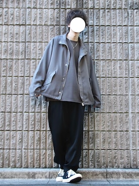 「DOOPZ（ドープス）のカフスイージーパンツ(セットアップ可)（その他パンツ）」を使った、桜江しゅう さん（メンズ・180cm）の冬コーディネート