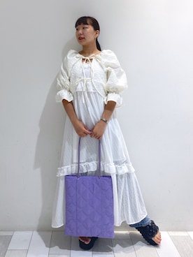 「フェザー」｜「アイテム（その他トップス）」を使った、ななかさん（レディース・161cm）の夏コーディネート