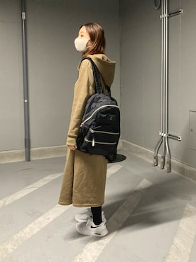 「ワンピース×スニーカー」｜「アイテム（その他）」を使った、aiさん（レディース・161cm）の冬コーディネート