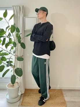 「アイテム（スウェットパンツ）」を使った、kimamaniさん（メンズ・175cm）の秋コーディネート