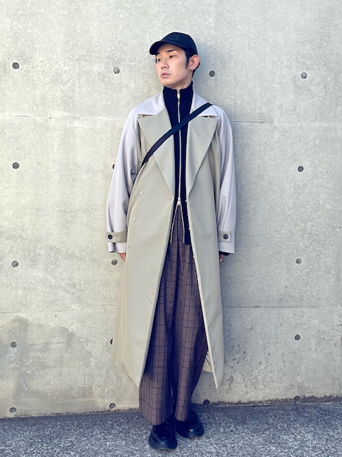 メゾンスペシャル 異素材 コンビ シャンブレーギャバ オーバー ダブル コート MAISON SPECIAL（メゾンスペシャル）の「《ユニセックスアイテム