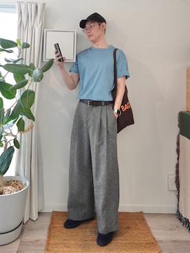 「MHL.（エムエイチエル）のアイテム」を使った、kimamaniさん（メンズ・175cm）の夏コーディネート