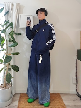 「adidas（アディダス）のadidas/アディダス FBIRD TT トラックジャケット（ジャージ、ブルー系）」を使った、kimamaniさん（メンズ・175cm）の春コーディネート