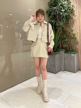 「アイテム（キャミソール）」を使った、れいなさん（レディース・160cm）の秋コーディネート