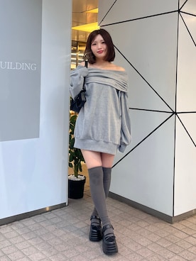 「one after another NICE CLAUP（ワンアフターアナザーナイスクラップ）のオフショルパーカーワンピ（ワンピース、グレー系）」を使った、まいかさん（レディース・153cm）の冬コーディネート