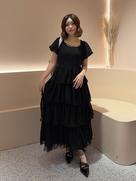 「one after another NICE CLAUP(ワンアフターアナザーナイスクラップ)の【Black Ribbon Collection】バックリボンティアードワンピース(ワンピース、ブラック系)」を使った、まいかさん(レディース・153cm)の春コーディネート