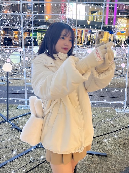 one after another NICE CLAUPいけだまいかさんのダウンジャケット