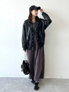 「PAGEBOY（ページボーイ）のサンドヴィンテージキリカエロングスリーブワンピース(長袖) 【ボートネック・ワンショルダー対応】（ワンピース）」を使った、Risakoさん（レディース・164cm）の夏コーディネート