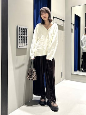 「アイテム（ハンドバッグ）」を使った、Risakoさん（レディース・165cm・20代）の冬コーディネート