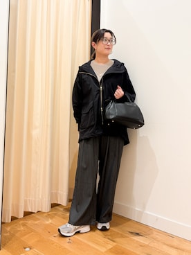 「アイテム（ボストンバッグ）」を使った、すぎやまめぐみさん（レディース・163cm）の秋コーディネート